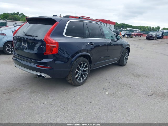 Volvo XC90 T6 Momentum