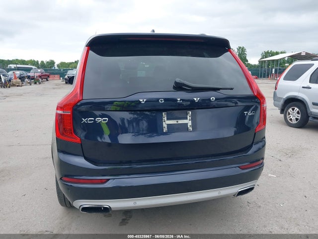 Volvo XC90 T6 Momentum