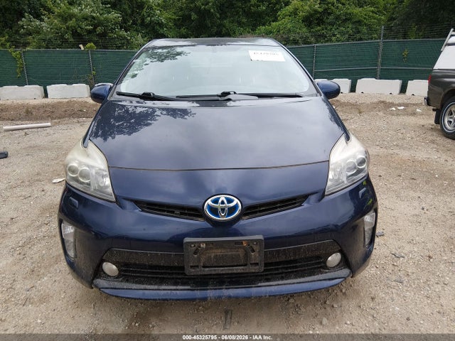 Toyota Prius Five
