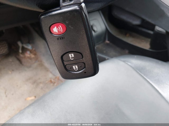 Toyota Prius Five