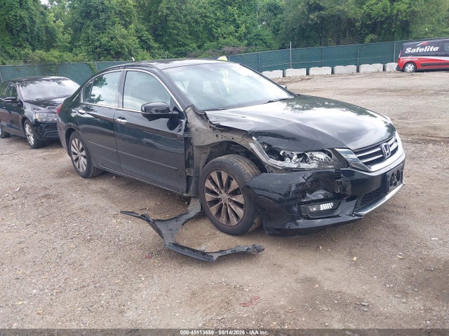 Salvage Honda Accord Image