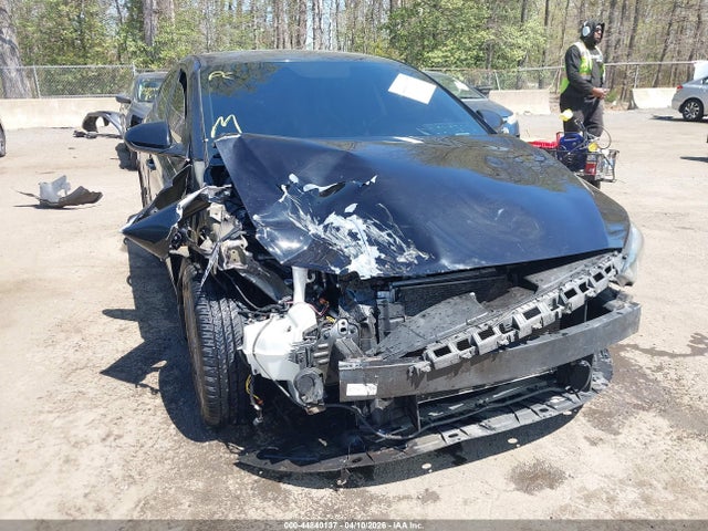 Hyundai ELANTRA Value Edition