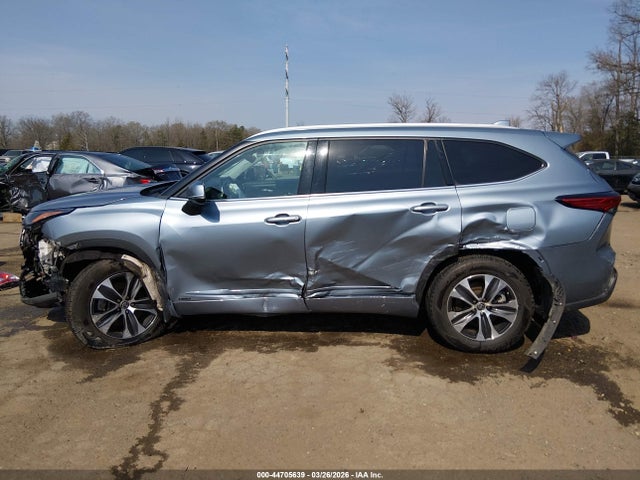 Toyota Highlander Hybrid Xle