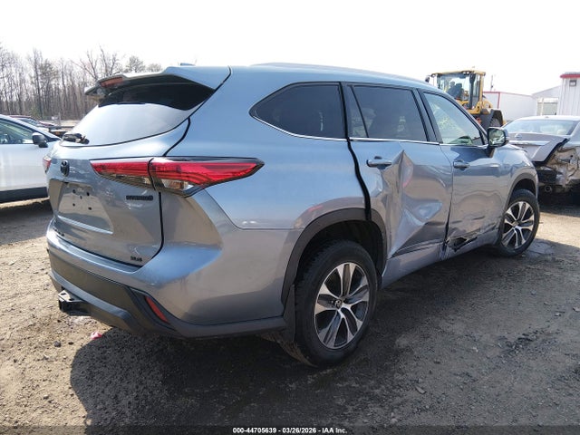 Toyota Highlander Hybrid Xle