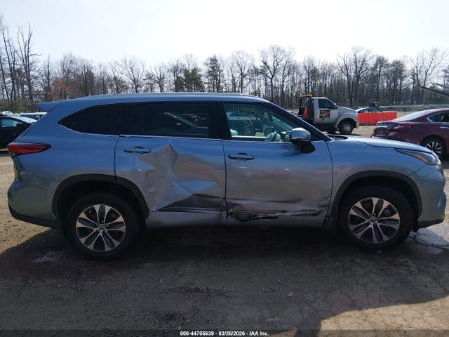 Toyota Highlander Hybrid Xle