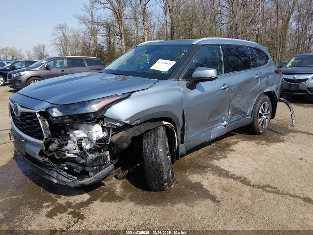 Toyota Highlander Hybrid Xle