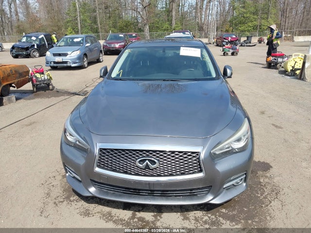 INFINITI Q50 2.0t Premium