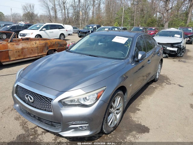 INFINITI Q50 2.0t Premium
