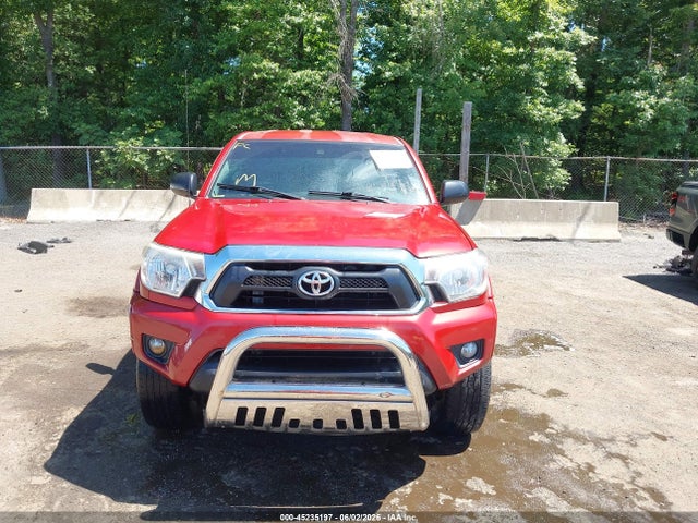 Toyota Tacoma Base V6