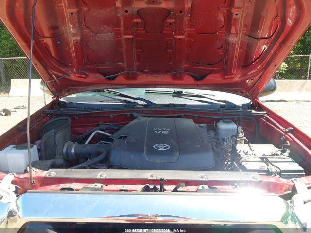 Toyota Tacoma Base V6