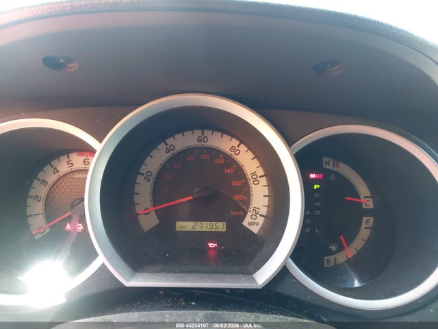 Toyota Tacoma Base V6