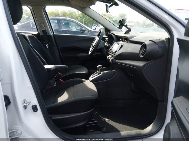 Nissan Kicks S Xtronic Cvt