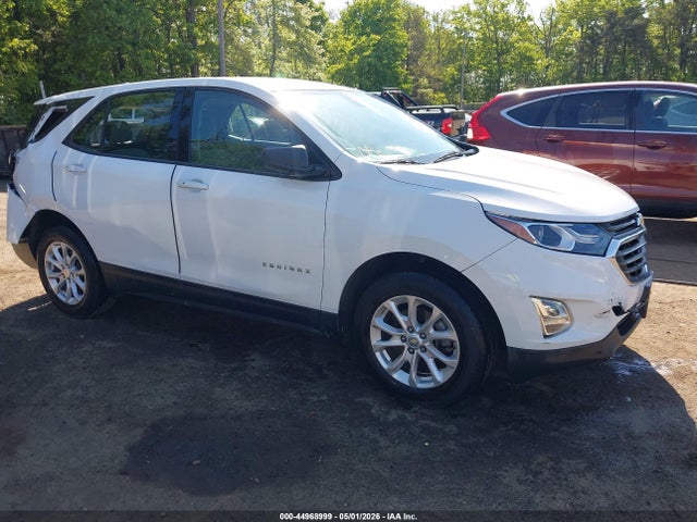 Salvage Chevrolet Equinox Image