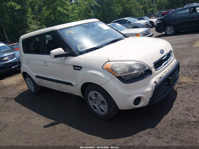 Salvage Kia Soul Image