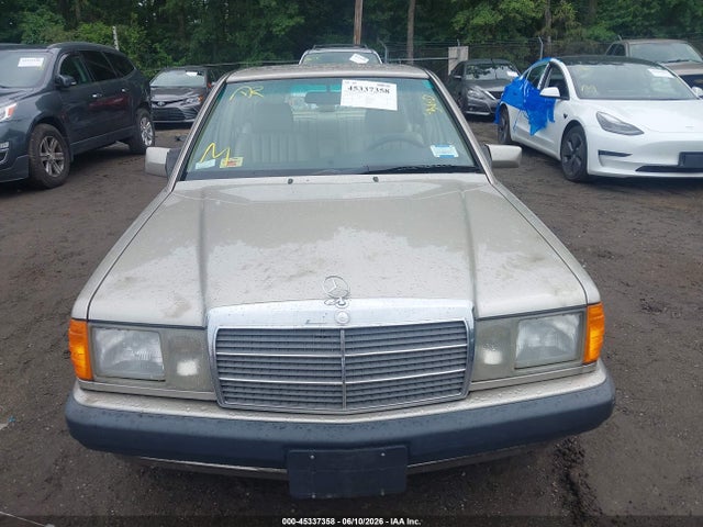 Mercedes-Benz 190 E 2.3
