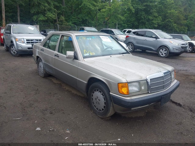 Salvage Mercedes-Benz 190 Image