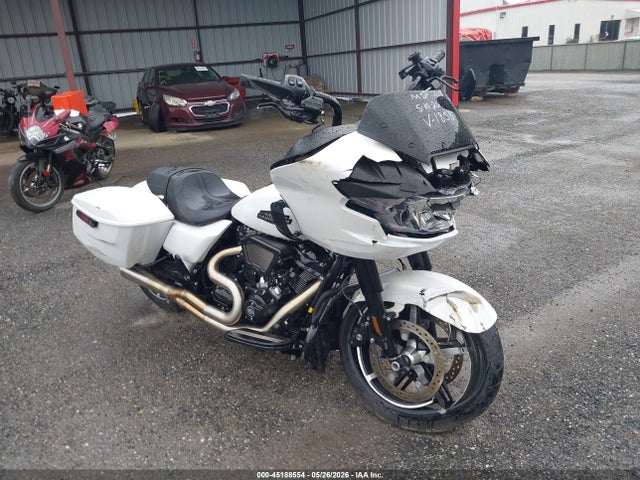Salvage Harley-Davidson Fltrx Image