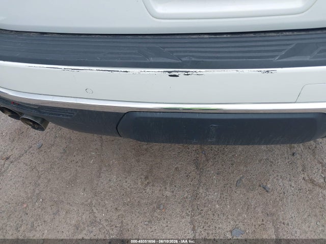 Chevrolet Suburban 2wd Premier