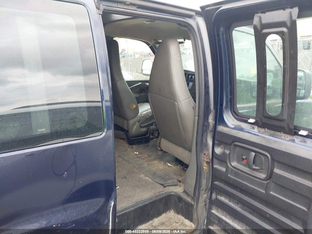 Chevrolet Express Rwd 2500 Regular Wheelbase Wt