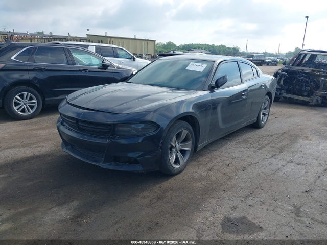 Dodge Charger Sxt