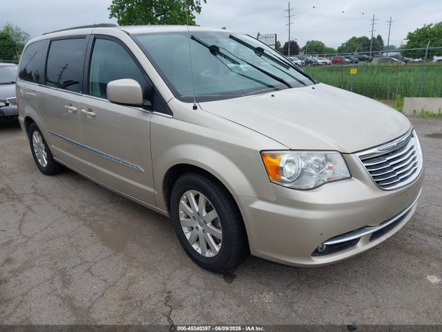 Chrysler Town & Country Touring