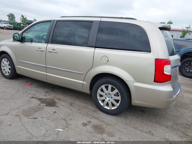 Chrysler Town & Country Touring