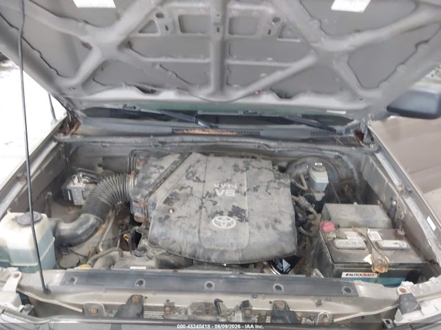 Toyota Tacoma Base V6