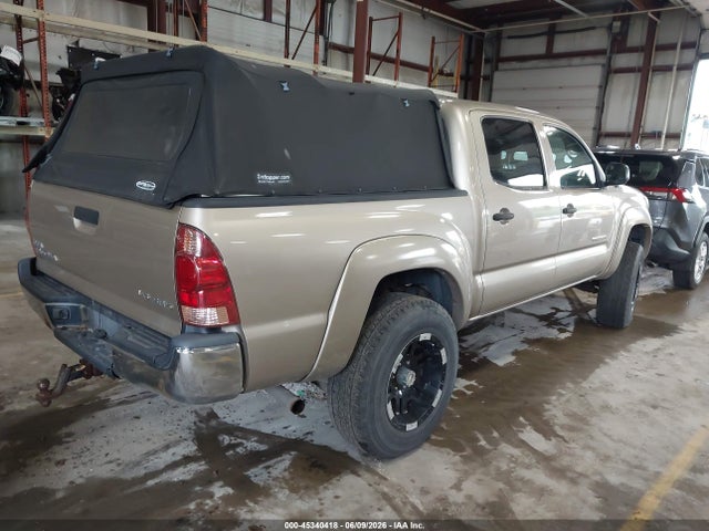 Toyota Tacoma Base V6