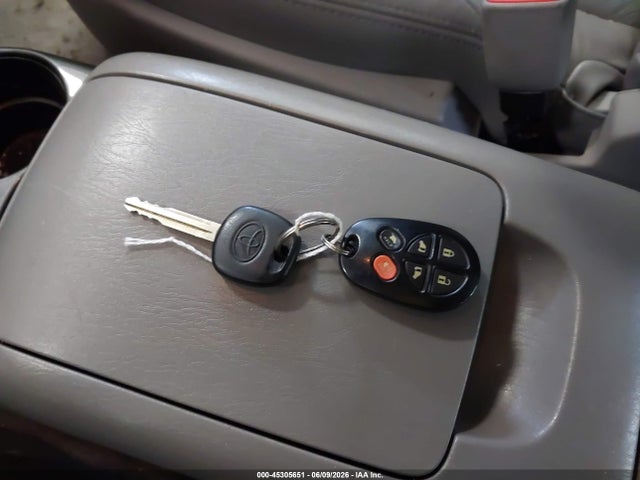 Toyota Sienna Xle