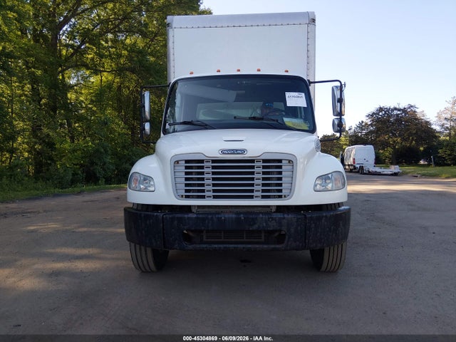 Freightliner M2 106