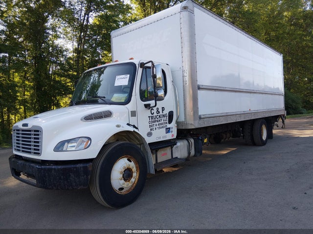 Freightliner M2 106