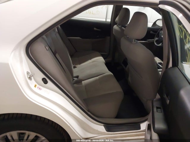 Toyota Camry Le