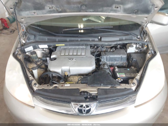 Toyota Sienna Xle Limited