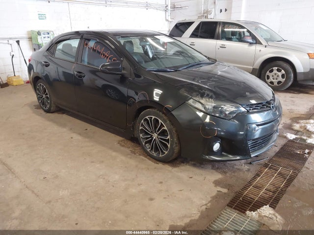 Salvage Toyota Corolla Image
