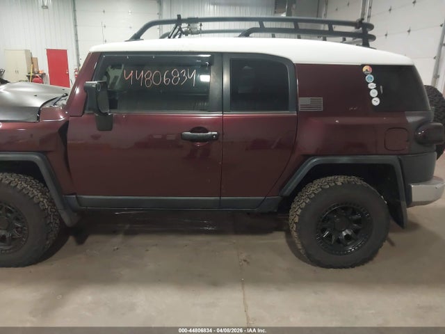 Toyota FJ Cruiser