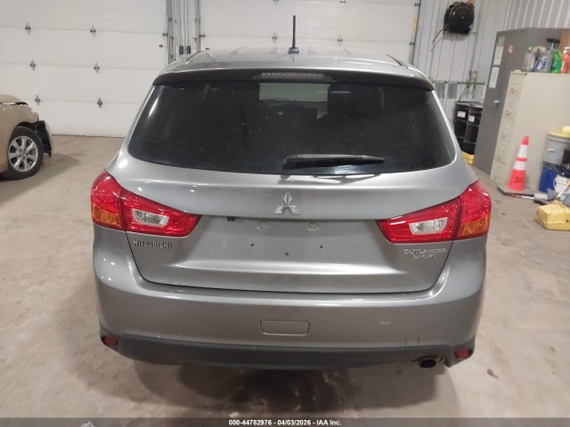 Mitsubishi Outlander Se