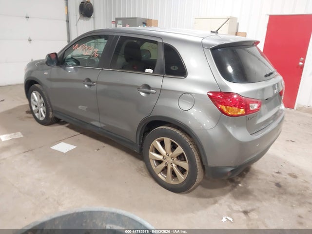 Mitsubishi Outlander Se