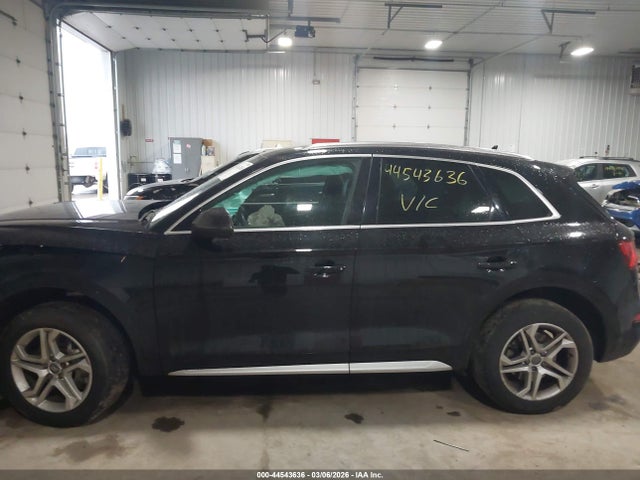 Audi Q5 45 Premium
