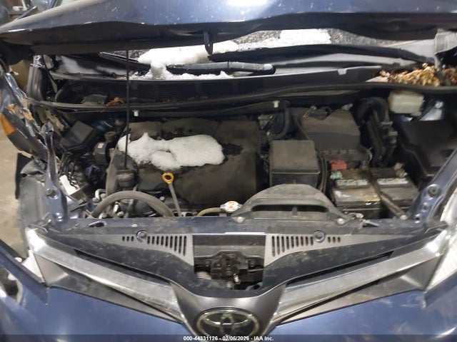 Toyota Sienna Le