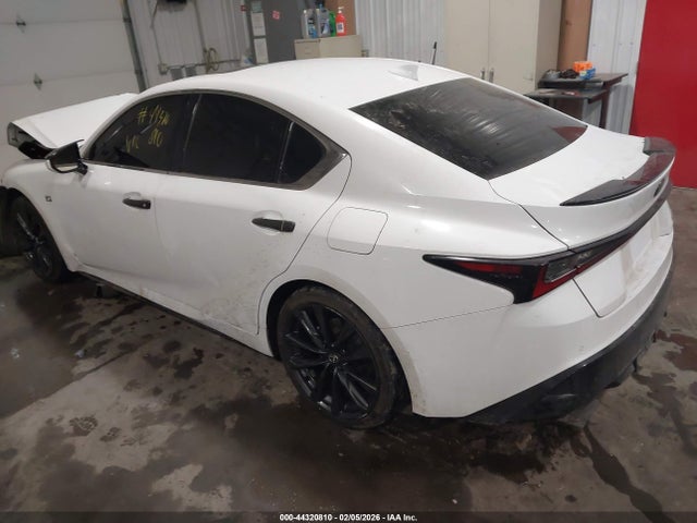 Lexus Is