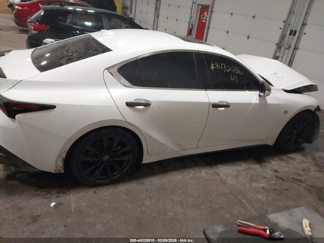 Lexus Is