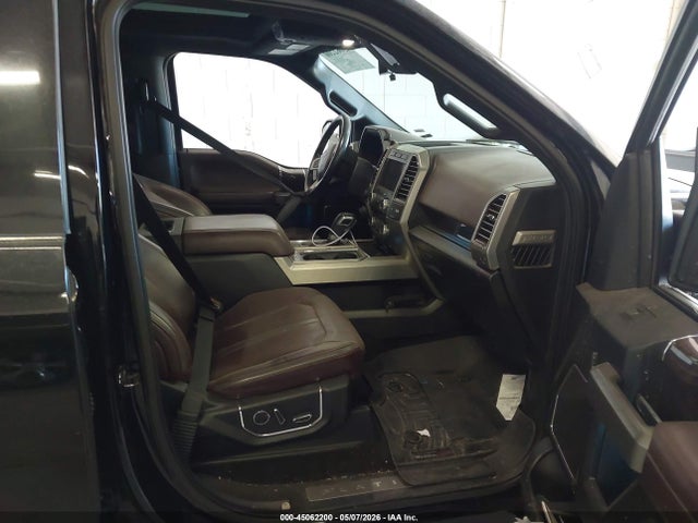 Ford F-150 Platinum