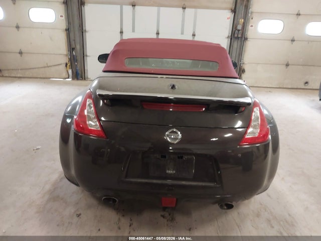 Nissan 370Z Touring