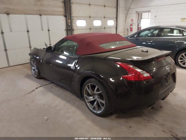 Nissan 370Z Touring