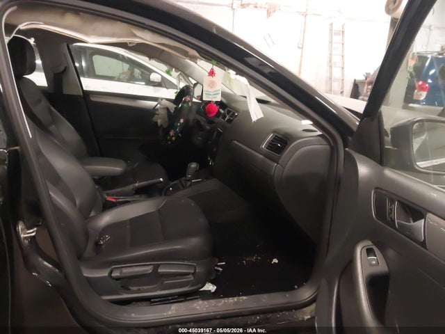 Volkswagen Jetta 1.8t Se