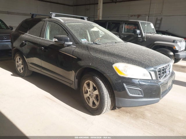 Salvage Volvo XC60 Image