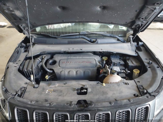 Jeep Compass Trailhawk 4x4