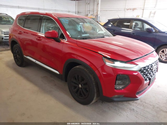 Salvage Hyundai SANTA FE Image