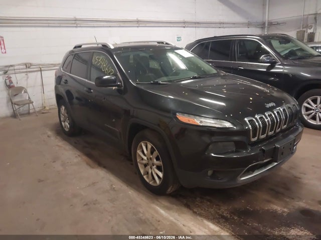 Salvage Jeep Cherokee Image
