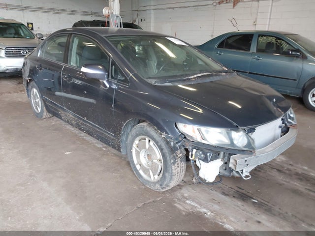 Salvage Honda Civic Image
